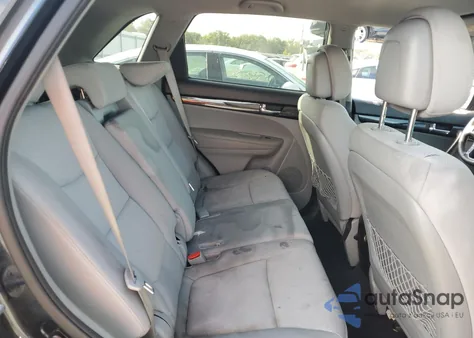 2012 Kia Sorento Base from USA, damaged, VIN 5XYKTCA65CG243788